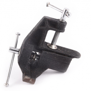 ملزمة طاولة ربط