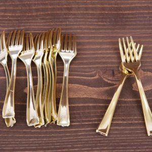 شوك بلاستيك