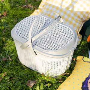 PICNIC BASKET PLASTC