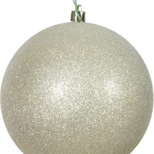 Christmas baubles gold