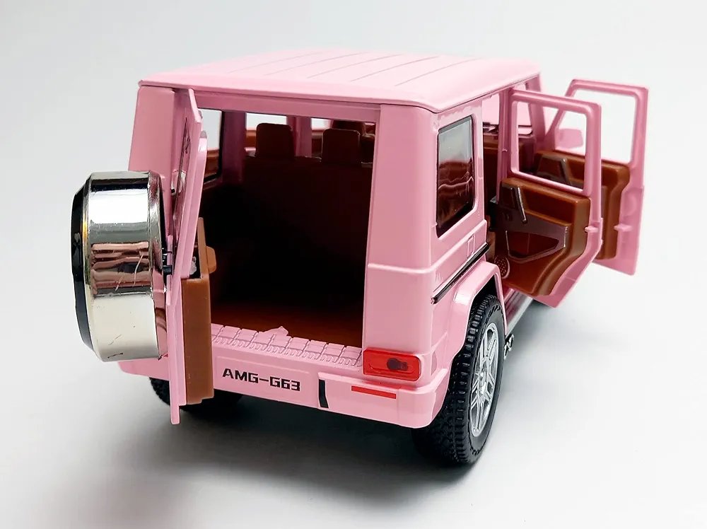 Alloytoy 1:24 Scale New Car Model Large Make up Metal Model Kit Pink Alloytoy 1:24 Scale New Car Model Large Make up Metal Model Kit Pink