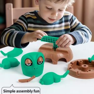 piece of fun and quirky turtle coaster, which can be used as a phone stand, desktop coaster decoration, etc. to relieve stress