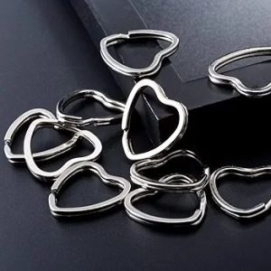 6pcs Creative Flat Silver Keychain DIY Metal Keyring Keyring Loop Heart Shape