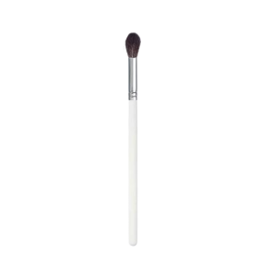 eyeshadow-blending-brush