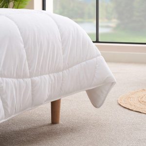 Comforter.  doubel. size 200*200cm 1pcs