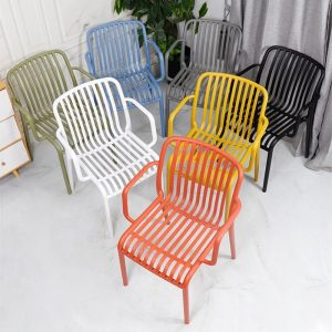 Modern Plastic Dining Chairs, Kitchen Chairs with Lattice Back Curved Seat, Outdoor Side Chairs for Waiting Room Restaurant
