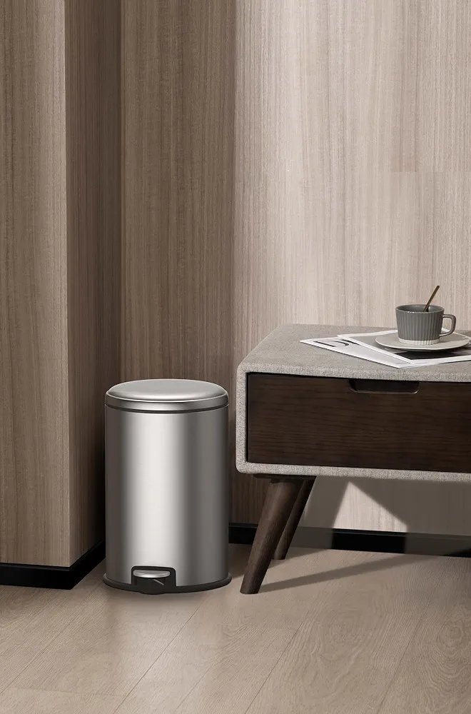 EKO Pedal Bin Serene - Silver | Compact Step Round Bin with Soft-Close Lid | Fingerprint-Resistant Finish | Removable Inner Liner | Bag Stabilizer - Image 3