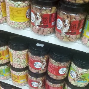 All four paws dog bone treat 600g